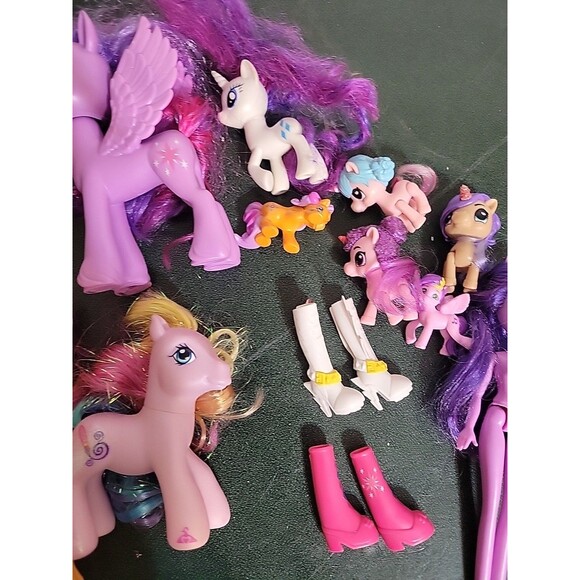 My Little Pony Assorted Sizes Pony  Equestria Doll shoes etc - Picture 10 of 13